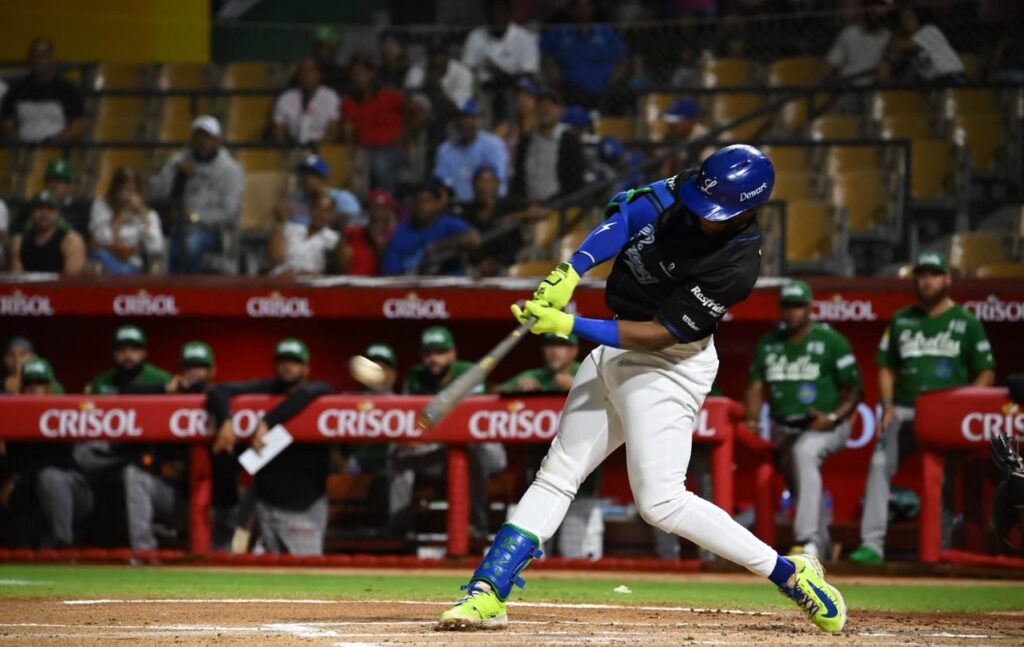 ¡Volvió la pelota! Licey blanquea a las Estrellas con el jonrón de Rojas Jr., el Escogido suma cuatro en fila y los Toros dejan a los Gigantes en un hit