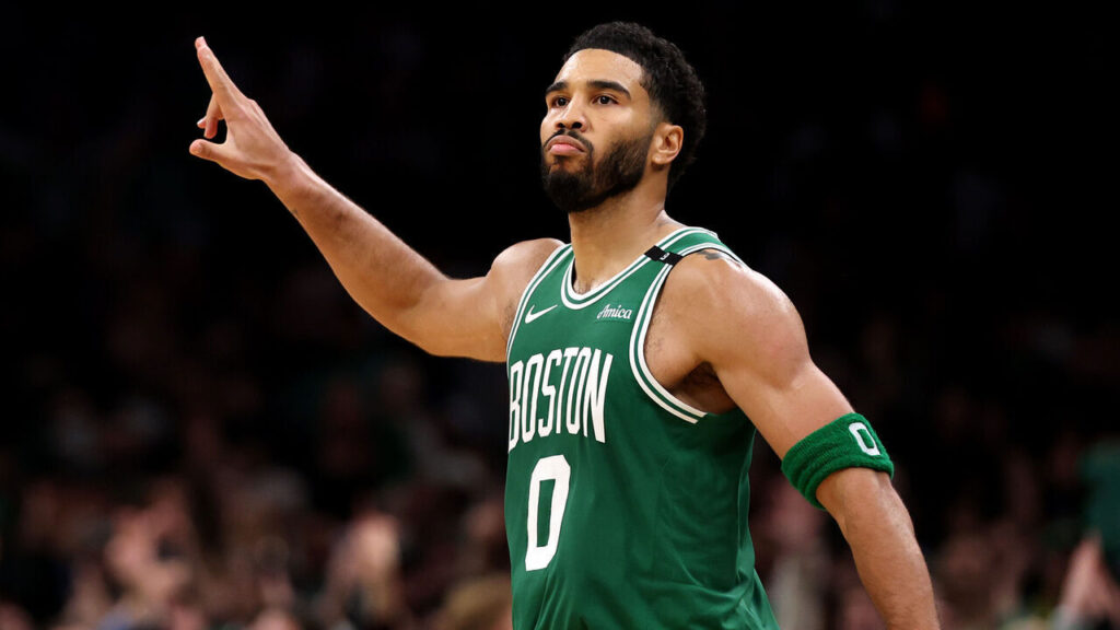 Tatum sentencia en Boston: los Knicks caen 107-103 y siguen sin ganar pese al doble-doble de Towns